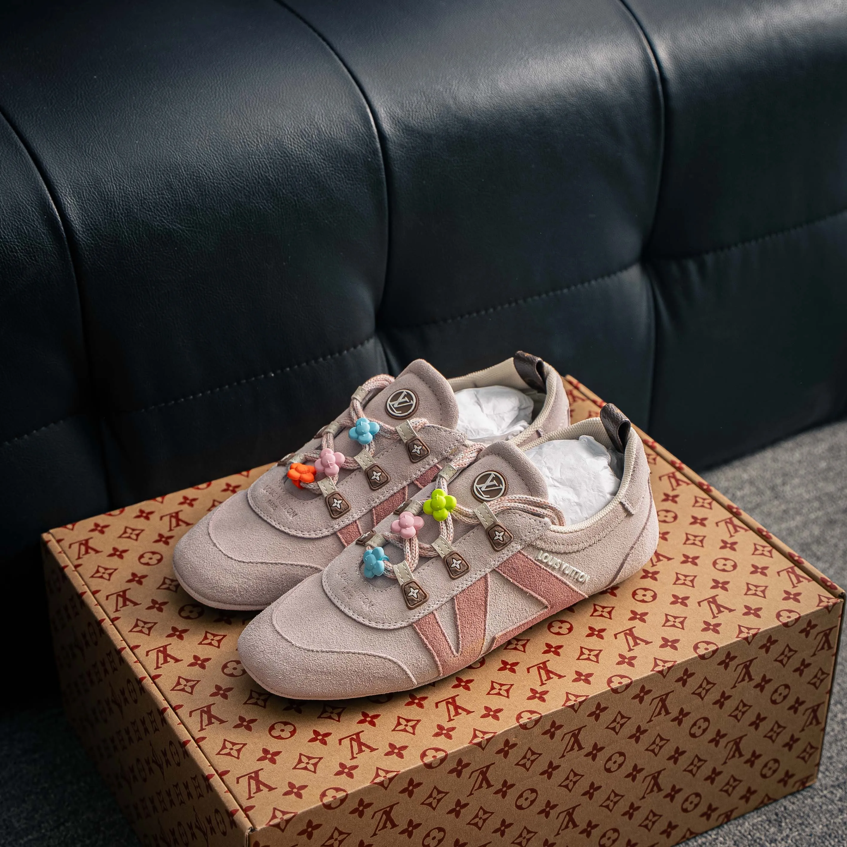 # 2026 New Arrival LOUIS VUITTON Snea Kerina Shoes Shoes Sacchetto Shoes ， Shoes ， 。 sneake